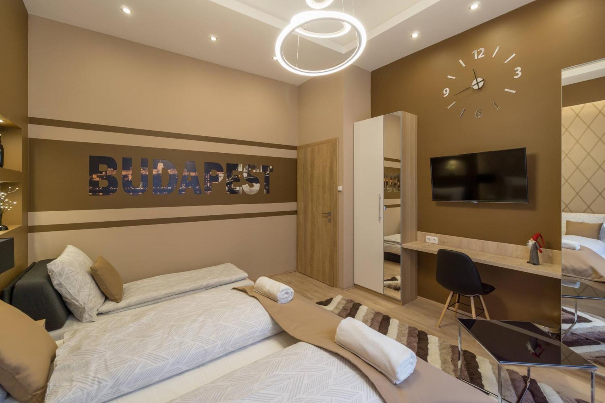 Exlcusive & City Central Located Suite By Prestige Homes Boedapest Buitenkant foto